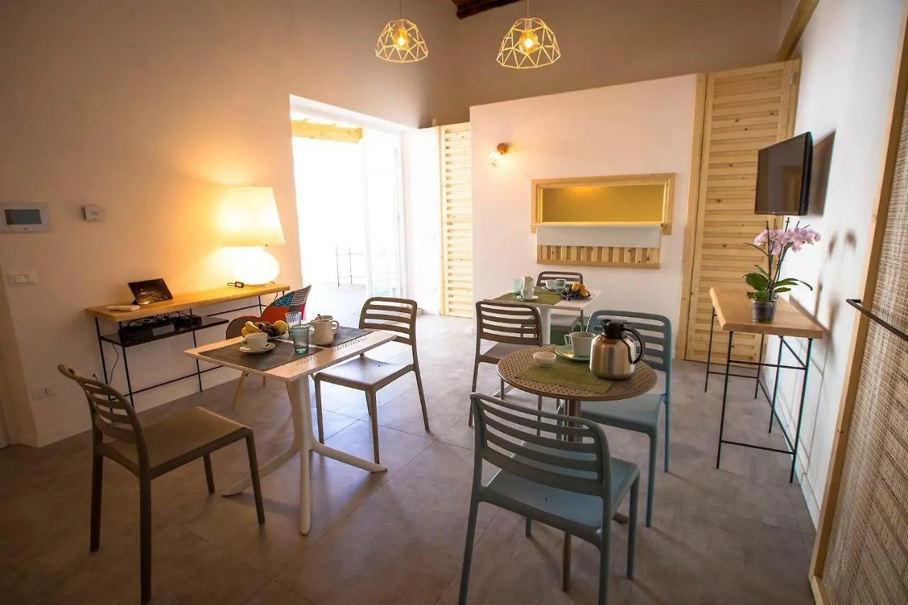 B&B Da Peppa Castellammare del Golfo 3*,
